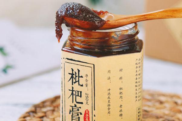 枇杷膏和秋梨膏的區(qū)別 枇杷膏可以治療慢性咽炎嗎 枇杷膏和秋梨膏的區(qū)別 枇杷膏可以治療慢性咽炎嗎