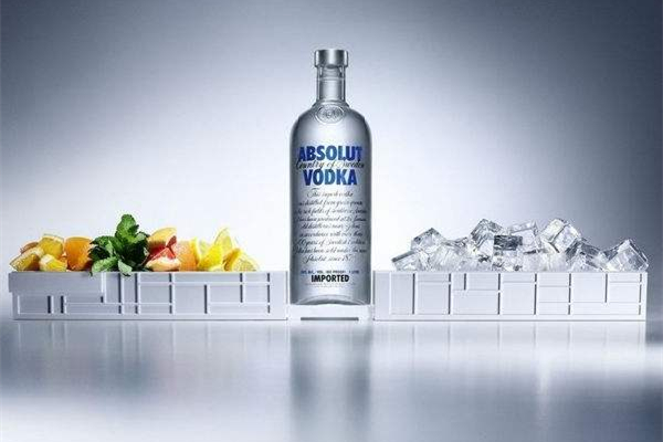 伏特加會結(jié)冰嗎 伏特加可以直接飲用嗎 伏特加會結(jié)冰嗎 伏特加可以直接飲用嗎