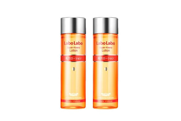 收斂水可以濕敷嗎 收斂水可以直接擦在臉上嗎 收斂水可以濕敷嗎 收斂水可以直接擦在臉上嗎