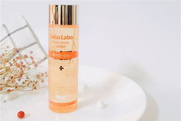 收斂水有酒精嗎 收斂水要用多長時(shí)間 收斂水有酒精嗎 收斂水要用多長時(shí)間