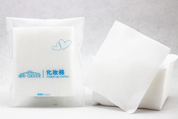 化妝棉有保質(zhì)期嗎 化妝棉過期了能用嗎 化妝棉有保質(zhì)期嗎 化妝棉過期了能用嗎