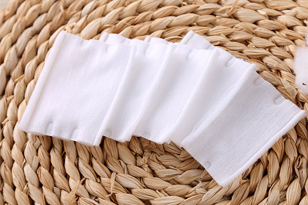 化妝棉有保質(zhì)期嗎 化妝棉過期了能用嗎 化妝棉有保質(zhì)期嗎 化妝棉過期了能用嗎