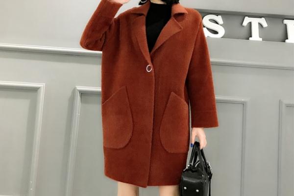 水貂絨要干洗嗎 水貂絨要怎么保養(yǎng) 水貂絨要干洗嗎 水貂絨要怎么保養(yǎng)