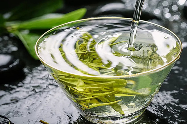 綠茶可以抗衰老嗎 綠茶可以護(hù)齒明目嗎 綠茶可以抗衰老嗎 綠茶可以護(hù)齒明目嗎