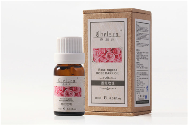 玫瑰精油要稀釋嗎 玫瑰精油和薰衣草精油哪個好 玫瑰精油要稀釋嗎 玫瑰精油和薰衣草精油哪個好