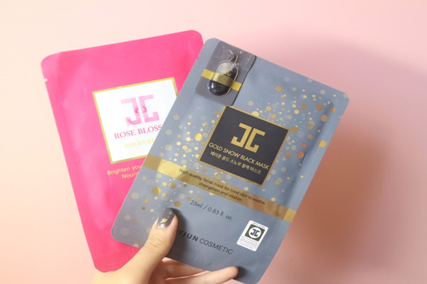 貼片面膜會(huì)讓臉下垂嗎 貼片面膜有正反面嗎 貼片面膜會(huì)讓臉下垂嗎 貼片面膜有正反面嗎