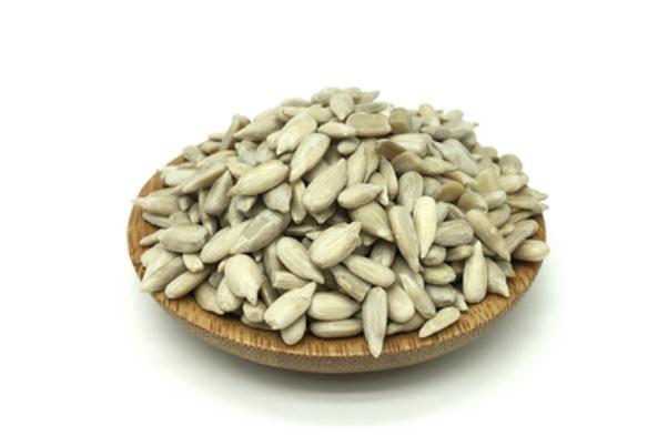 葵瓜子吃多了好不好 葵瓜子會(huì)胖嗎 葵瓜子吃多了好不好 葵瓜子會(huì)胖嗎