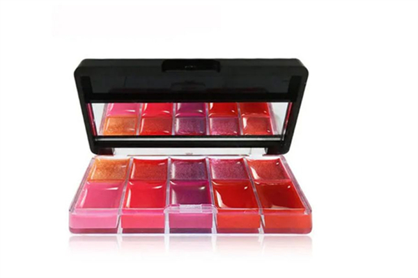 唇蜜和唇釉有什么區(qū)別 唇蜜的作用是什么 唇蜜和唇釉有什么區(qū)別 唇蜜的作用是什么