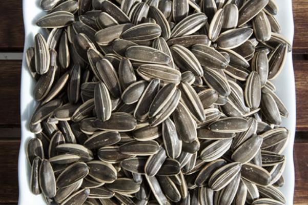 葵瓜子孕婦能吃嗎 葵瓜子孕婦吃了好嗎 葵瓜子孕婦能吃嗎 葵瓜子孕婦吃了好嗎