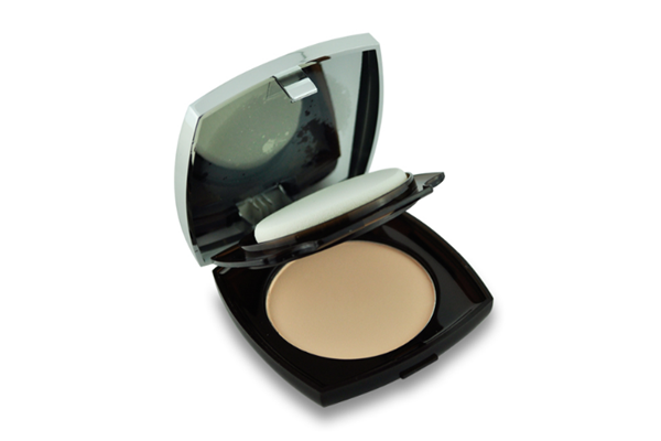 涂了粉底液還要用粉餅嗎 涂了粉餅還要涂散粉嗎 涂了粉底液還要用粉餅嗎 涂了粉餅還要涂散粉嗎