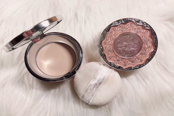 粉餅一般能用多久 粉餅一定要用嗎 粉餅一般能用多久 粉餅一定要用嗎