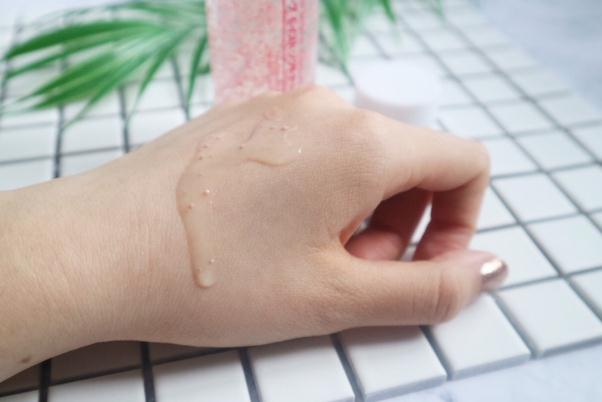 去角質(zhì)對(duì)黑頭有效嗎 去角質(zhì)對(duì)閉口粉刺有效果嗎 去角質(zhì)對(duì)黑頭有效嗎 去角質(zhì)對(duì)閉口粉刺有效果嗎