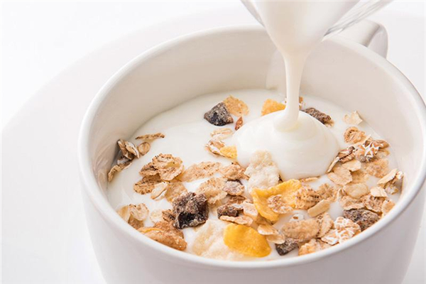 酸奶什么時間喝效果最好 酸奶有益生菌嗎 酸奶什么時間喝效果最好 酸奶有益生菌嗎