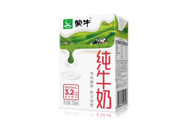 蒙牛純牛奶蛋白質(zhì)含量 蒙牛純牛奶的營(yíng)養(yǎng)成分 蒙牛純牛奶蛋白質(zhì)含量 蒙牛純牛奶的營(yíng)養(yǎng)成分