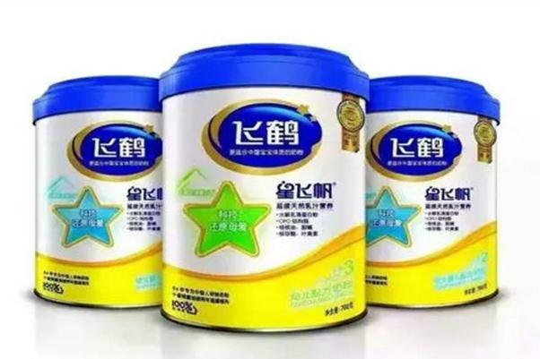 飛鶴奶粉的奶源來自哪里 飛鶴奶粉的營養(yǎng)價值和功效 飛鶴奶粉的奶源來自哪里 飛鶴奶粉的營養(yǎng)價值和功效