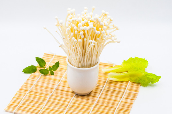 金針菇孕婦可以吃嗎 金針菇孕婦吃了有什么好處 金針菇孕婦可以吃嗎 金針菇孕婦吃了有什么好處
