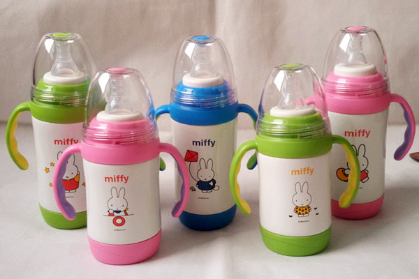 奶瓶消毒要持續(xù)多久 奶瓶消毒要用專用的鍋嗎 奶瓶消毒要持續(xù)多久 奶瓶消毒要用專用的鍋嗎