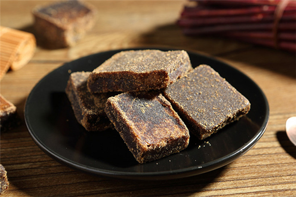 黑糖適合產(chǎn)婦喝嗎 黑糖產(chǎn)婦喝了會(huì)影響喂奶嗎 黑糖適合產(chǎn)婦喝嗎 黑糖產(chǎn)婦喝了會(huì)影響喂奶嗎