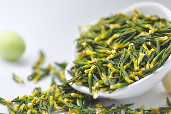 蓮子心泡水喝可以減肥嗎 蓮子心泡水喝可以降血糖嗎 蓮子心泡水喝可以減肥嗎 蓮子心泡水喝可以降血糖嗎