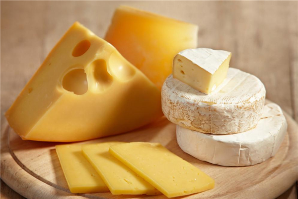 芝士可以生吃嗎 芝士一般怎么吃 芝士可以生吃嗎 芝士一般怎么吃