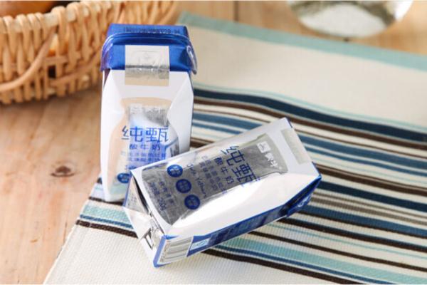 純甄酸奶可以用熱水燙嗎 純甄酸奶可以微波爐加熱嗎 純甄酸奶可以用熱水燙嗎 純甄酸奶可以微波爐加熱嗎