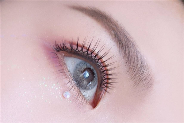 假睫毛可以清洗嗎 假睫毛怎么清洗干凈 假睫毛可以清洗嗎 假睫毛怎么清洗干凈