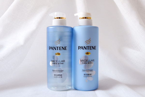潘婷洗發(fā)水真假辨別 潘婷洗發(fā)水是無(wú)硅油的嗎 潘婷洗發(fā)水真假辨別 潘婷洗發(fā)水是無(wú)硅油的嗎
