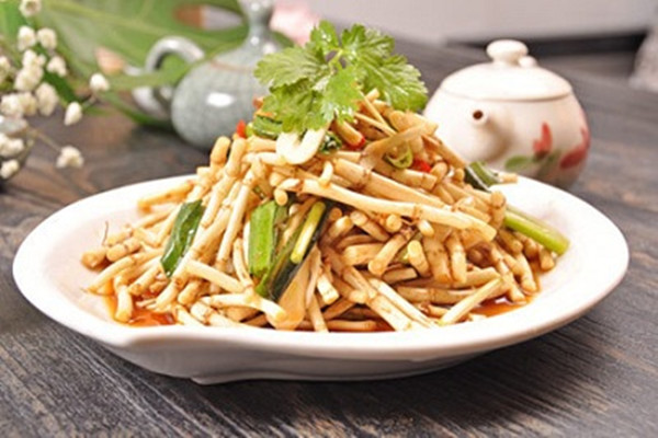 魚腥草發(fā)芽了還能吃嗎 魚腥草哺乳期能吃嗎 魚腥草發(fā)芽了還能吃嗎 魚腥草哺乳期能吃嗎