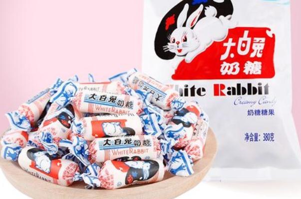 大白兔奶糖會(huì)胖嗎 減肥時(shí)能吃大白兔奶糖嗎 大白兔奶糖會(huì)胖嗎 減肥時(shí)能吃大白兔奶糖嗎
