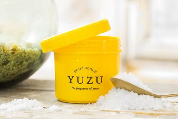 磨砂膏可以用全身嗎 磨砂膏有美白作用嗎 磨砂膏可以用全身嗎 磨砂膏有美白作用嗎