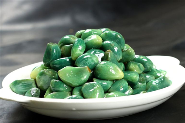 臘八蒜有害健康嗎 臘八蒜會(huì)產(chǎn)生亞硝酸鹽嗎 臘八蒜有害健康嗎 臘八蒜會(huì)產(chǎn)生亞硝酸鹽嗎