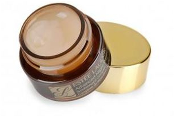 眼部精華白天用還是晚上用 眼部精華適合多大年齡用 眼部精華白天用還是晚上用 眼部精華適合多大年齡用