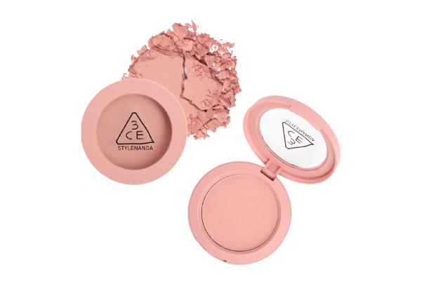 腮紅保質(zhì)期一般多久 過期的腮紅還能用嗎 腮紅保質(zhì)期一般多久 過期的腮紅還能用嗎