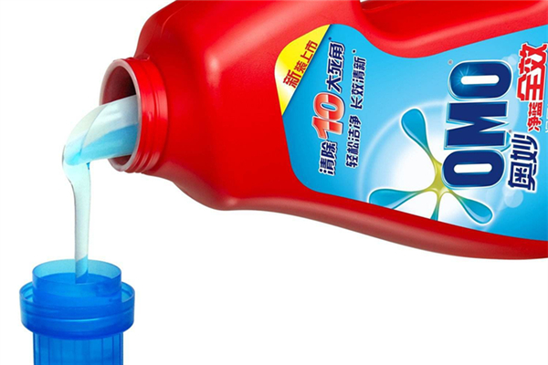 奧妙洗衣液和藍月亮洗衣液哪個好用 奧妙洗衣液可以洗嬰兒衣服嗎 奧妙洗衣液和藍月亮洗衣液哪個好用 奧妙洗衣液可以洗嬰兒衣服嗎