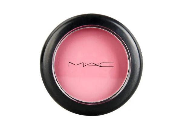 腮紅要用刷子嗎 腮紅要和眼影搭配嗎 腮紅要用刷子嗎 腮紅要和眼影搭配嗎