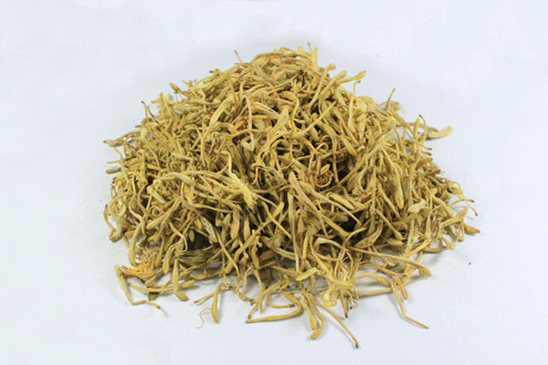 金銀花泡水可以空腹喝嗎 金銀花泡水什么時候喝比較好 金銀花泡水可以空腹喝嗎 金銀花泡水什么時候喝比較好