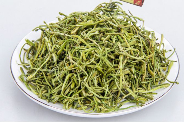 金銀花泡水喝會(huì)拉肚子嗎 金銀花泡水喝拉肚子怎么辦 金銀花泡水喝會(huì)拉肚子嗎 金銀花泡水喝拉肚子怎么辦