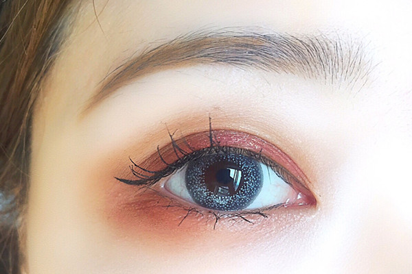 美瞳過期了還能戴嗎 美瞳過期了繼續(xù)戴會(huì)怎么樣