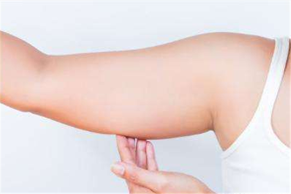 拜拜肉做什么運(yùn)動 拜拜肉的鍛煉方法 拜拜肉做什么運(yùn)動 拜拜肉的鍛煉方法