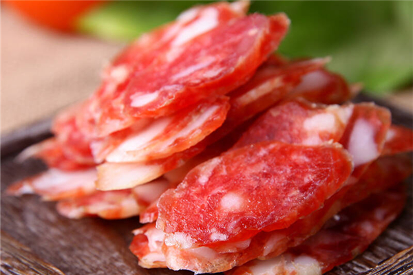 臘腸肉和鹽的比列 臘腸鹽放少了怎么辦 臘腸肉和鹽的比列 臘腸鹽放少了怎么辦