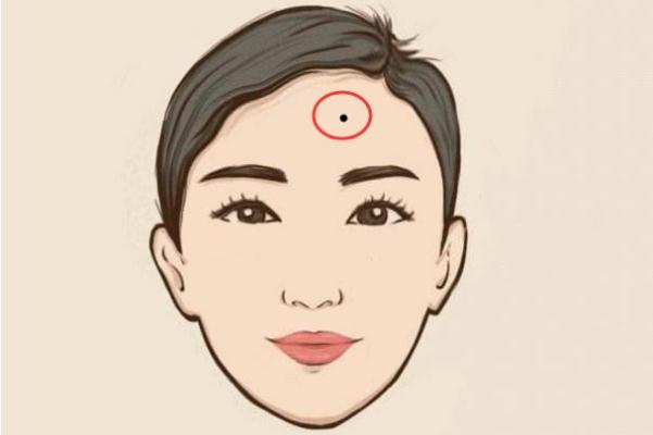 點痣是激光好還是藥水好 點痣是去醫(yī)院好還是美容院好 點痣是激光好還是藥水好 點痣是去醫(yī)院好還是美容院好