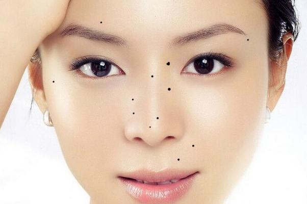 點痣留下的凹陷坑怎么修復(fù) 點痣多久可以恢復(fù)正常護(hù)膚 點痣留下的凹陷坑怎么修復(fù) 點痣多久可以恢復(fù)正常護(hù)膚