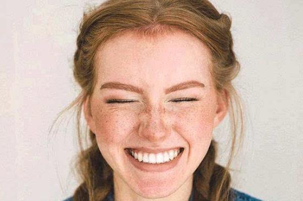 雀斑會(huì)變成黃褐斑嗎 雀斑會(huì)一直長(zhǎng)嗎 雀斑會(huì)變成黃褐斑嗎 雀斑會(huì)一直長(zhǎng)嗎