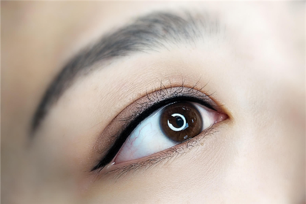 美瞳線是上下都紋嗎 美瞳線怎么紋好看 美瞳線是上下都紋嗎 美瞳線怎么紋好看