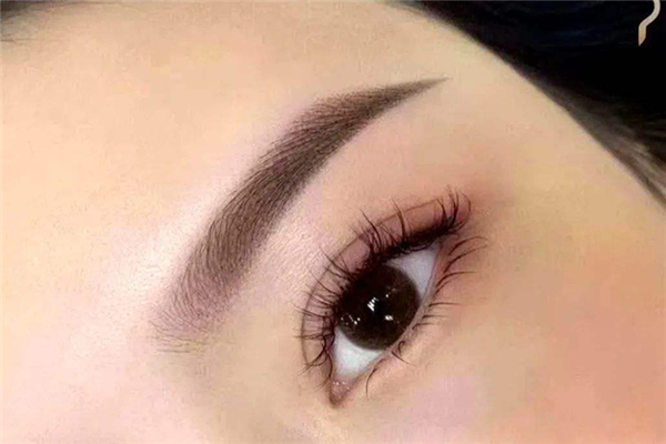 美瞳線可以和睫毛一起做嗎 美瞳線一般多少錢(qián) 美瞳線可以和睫毛一起做嗎 美瞳線一般多少錢(qián)