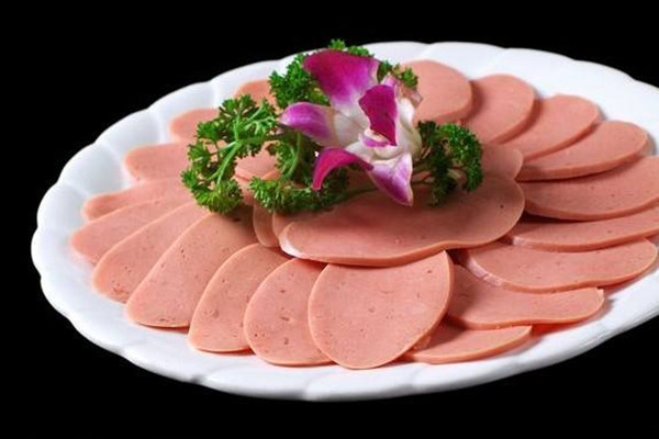 火腿腸為什么是紅色的 火腿腸會致癌嗎 火腿腸為什么是紅色的 火腿腸會致癌嗎