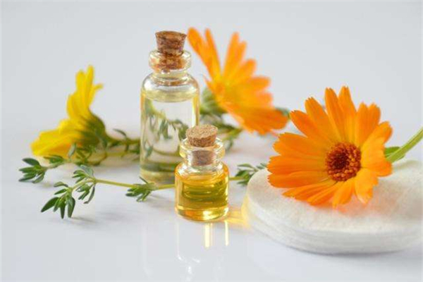 基礎(chǔ)油用于什么地方 基礎(chǔ)油用什么油好 基礎(chǔ)油用于什么地方 基礎(chǔ)油用什么油好