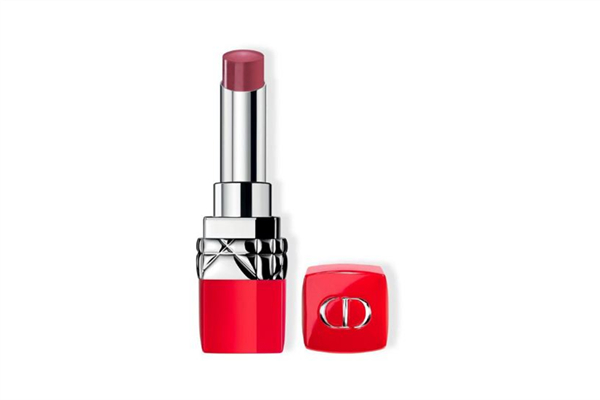 迪奧和香奈兒是一個(gè)檔次的嗎 迪奧和香奈兒的香水哪個(gè)好 迪奧和香奈兒是一個(gè)檔次的嗎 迪奧和香奈兒的香水哪個(gè)好