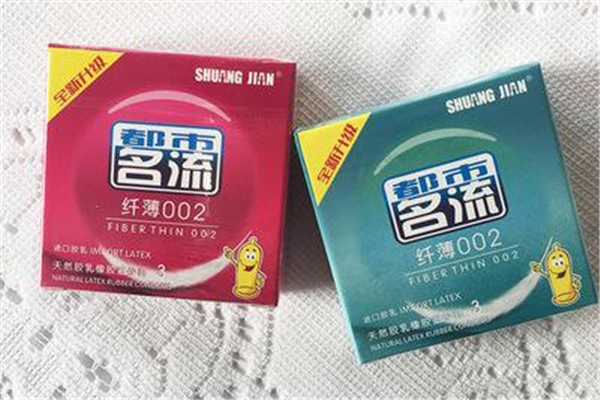 名流避孕套大小區(qū)分 名流避孕套油很多怎么回事 名流避孕套大小區(qū)分 名流避孕套油很多怎么回事