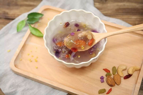 李子柒桂花堅果藕粉有什么功效 李子柒桂花堅果藕粉可以加紅糖嗎